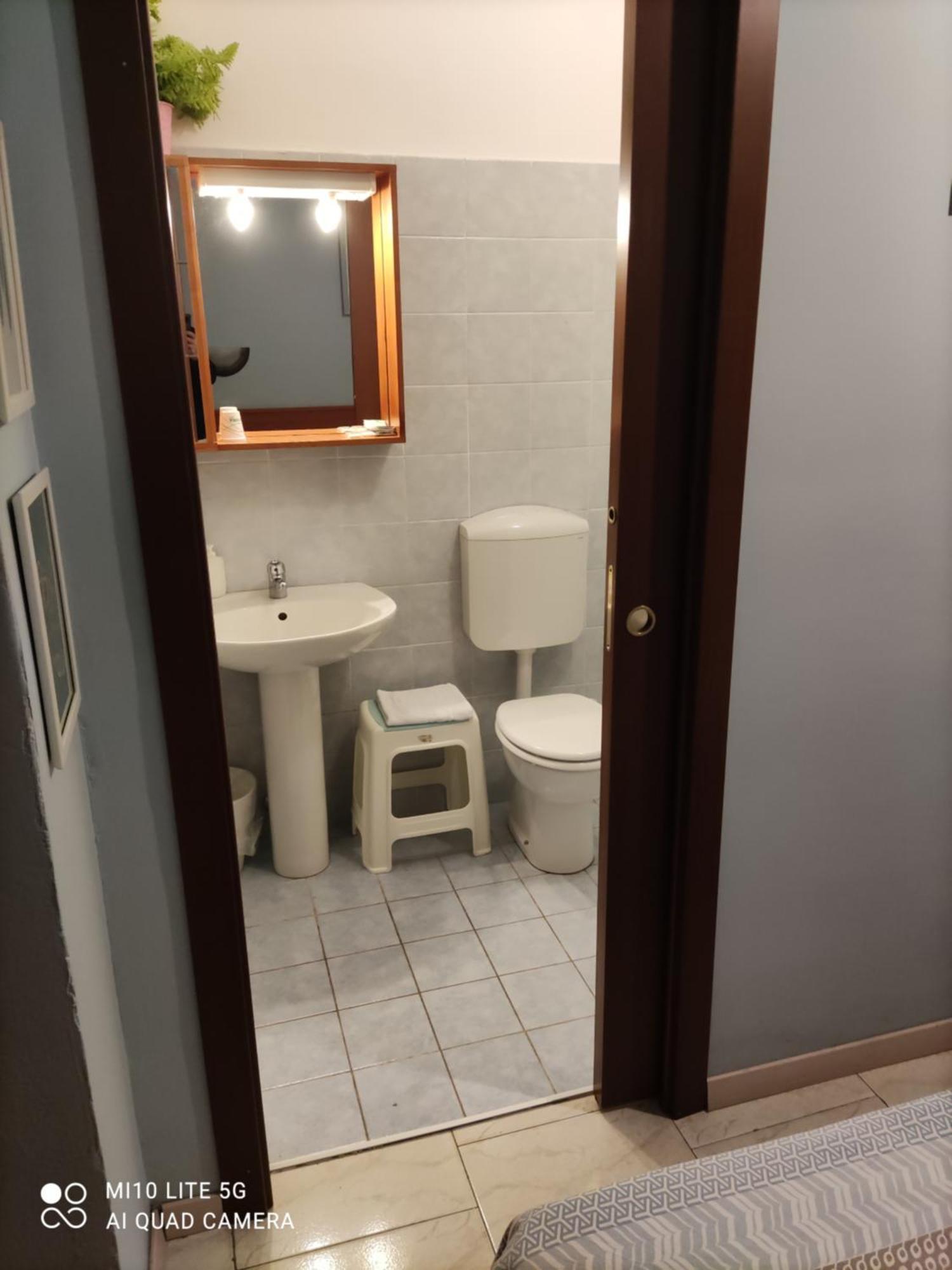 צ'זאנו בוסקונה Hostal D'Annunzio House מראה חיצוני תמונה