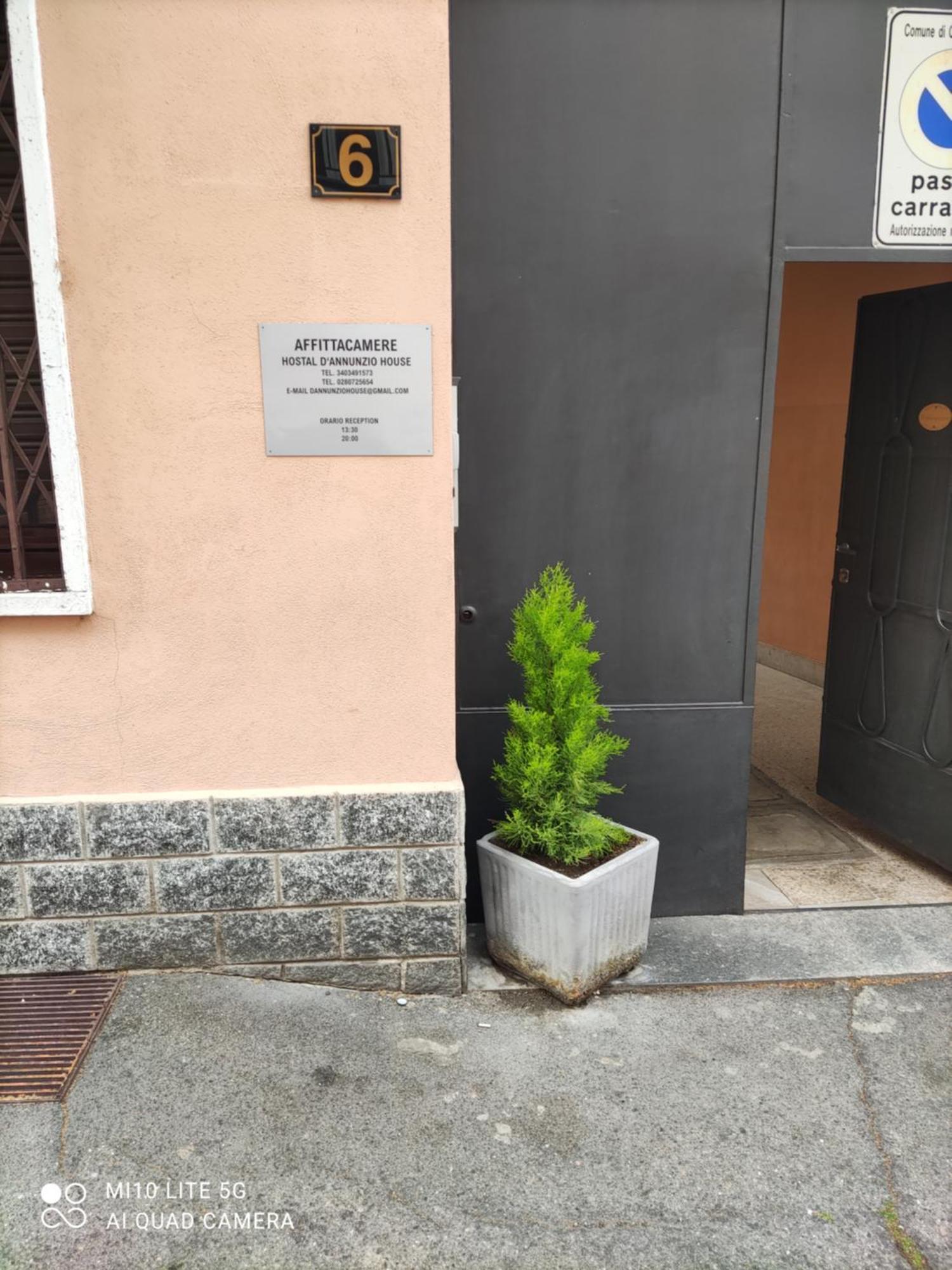 צ'זאנו בוסקונה Hostal D'Annunzio House מראה חיצוני תמונה