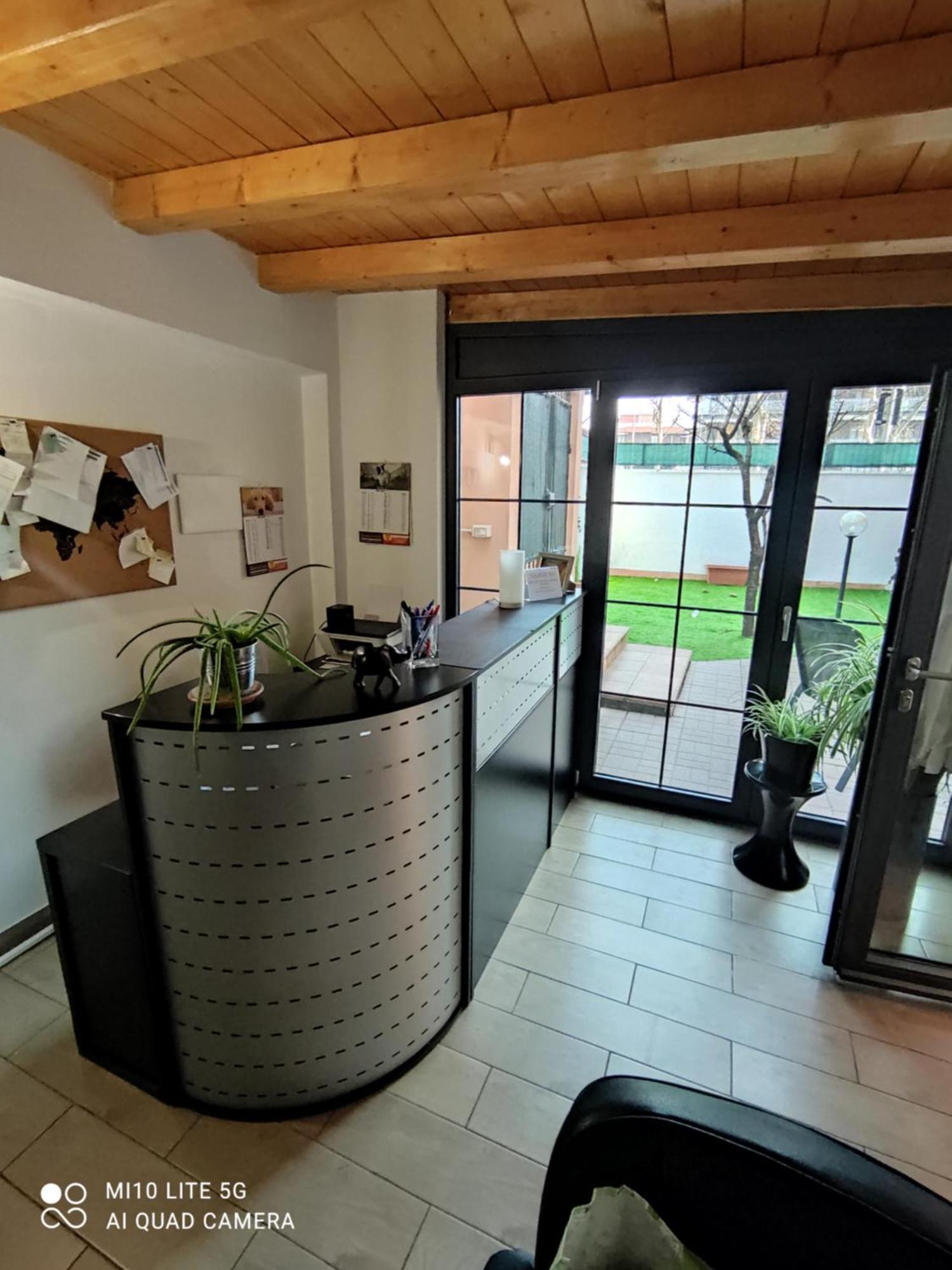 צ'זאנו בוסקונה Hostal D'Annunzio House מראה חיצוני תמונה
